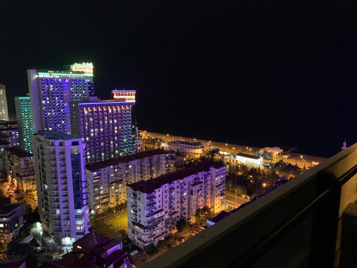Vip Aparthotel Orbi City Sea View Batumi Kültér fotó