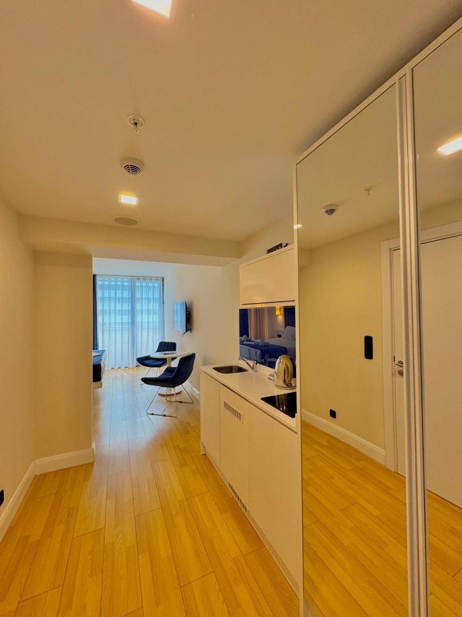 Vip Aparthotel Orbi City Sea View Batumi Kültér fotó