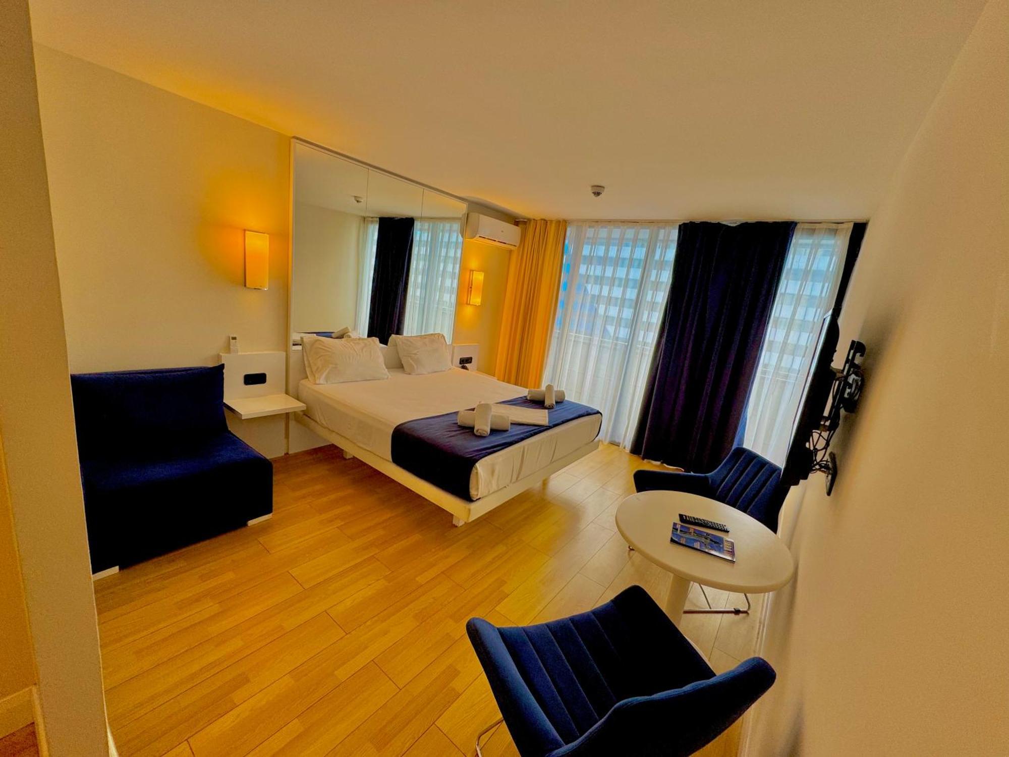 Vip Aparthotel Orbi City Sea View Batumi Kültér fotó